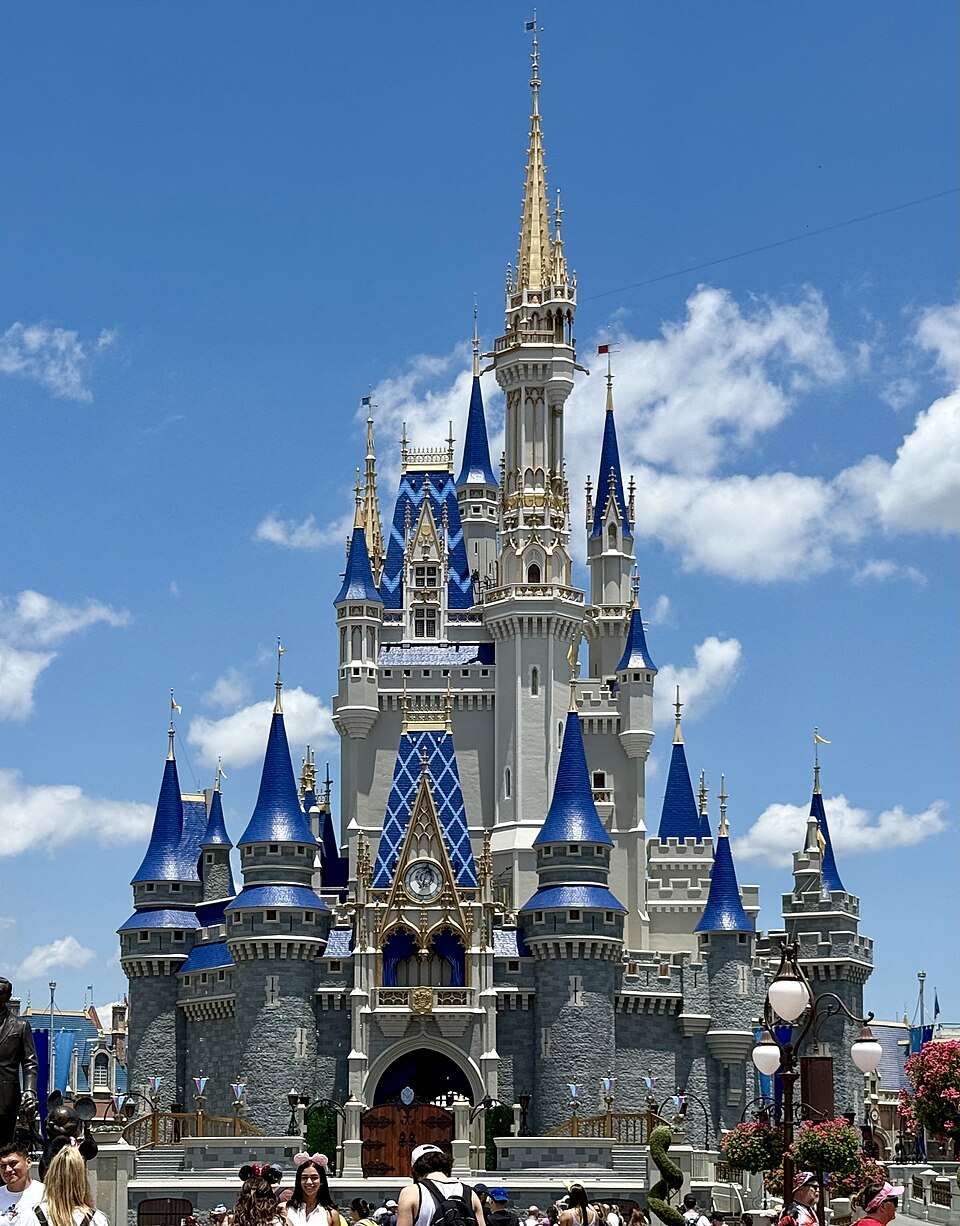 Cinderella Castle, Magic Kingdom (2026)